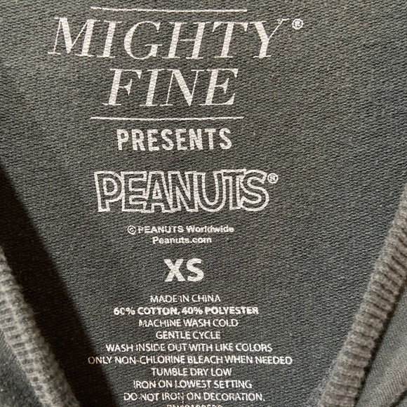 Women's Snoopy Graphic Sweatshirt - Picture 2 of 2